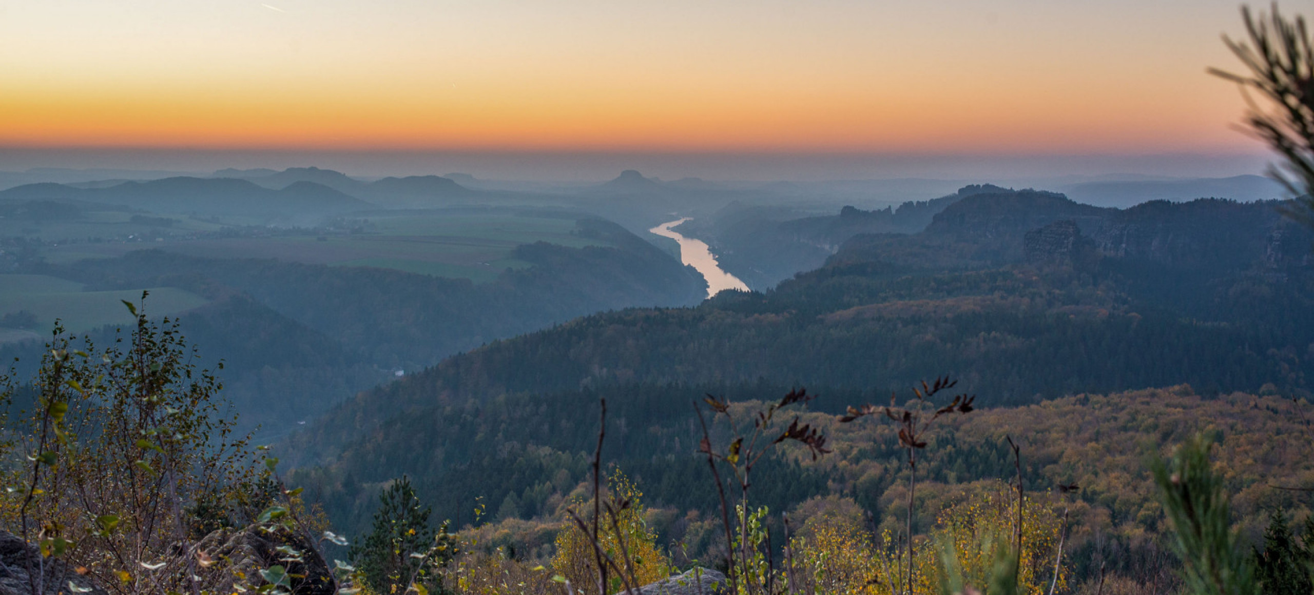 Ausblick von der Kipphornaussicht ins Elbtal